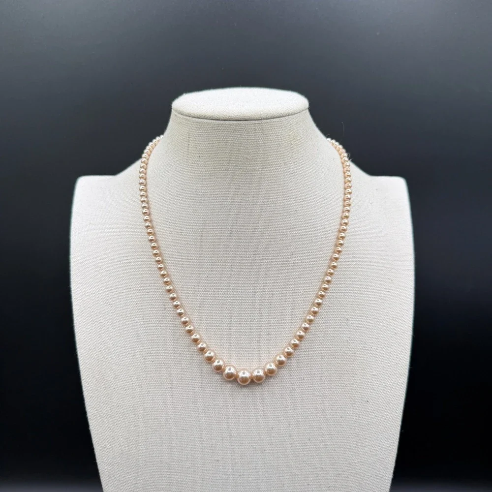 N/A elegant single